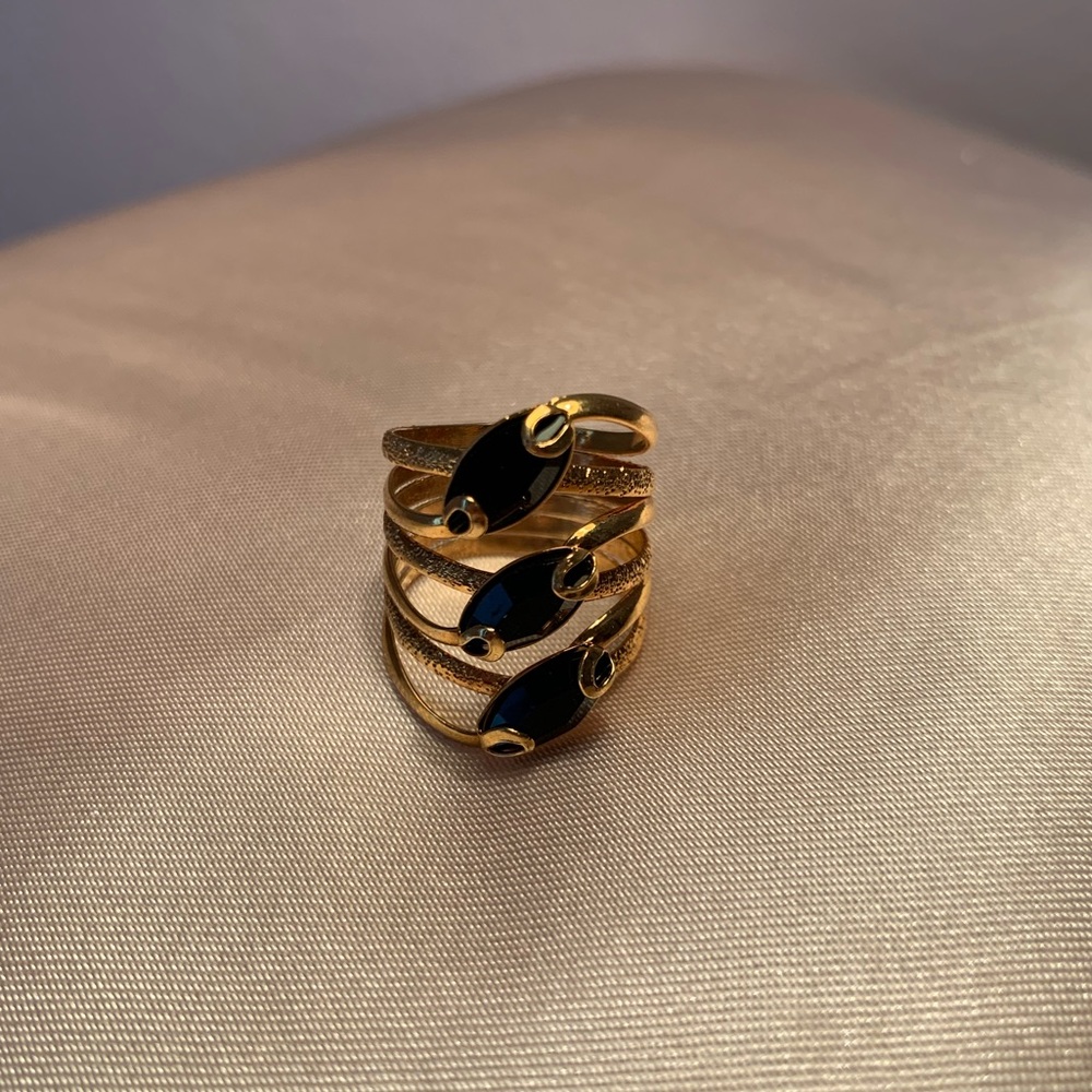 GF women’s black and blue marquise CZ stones